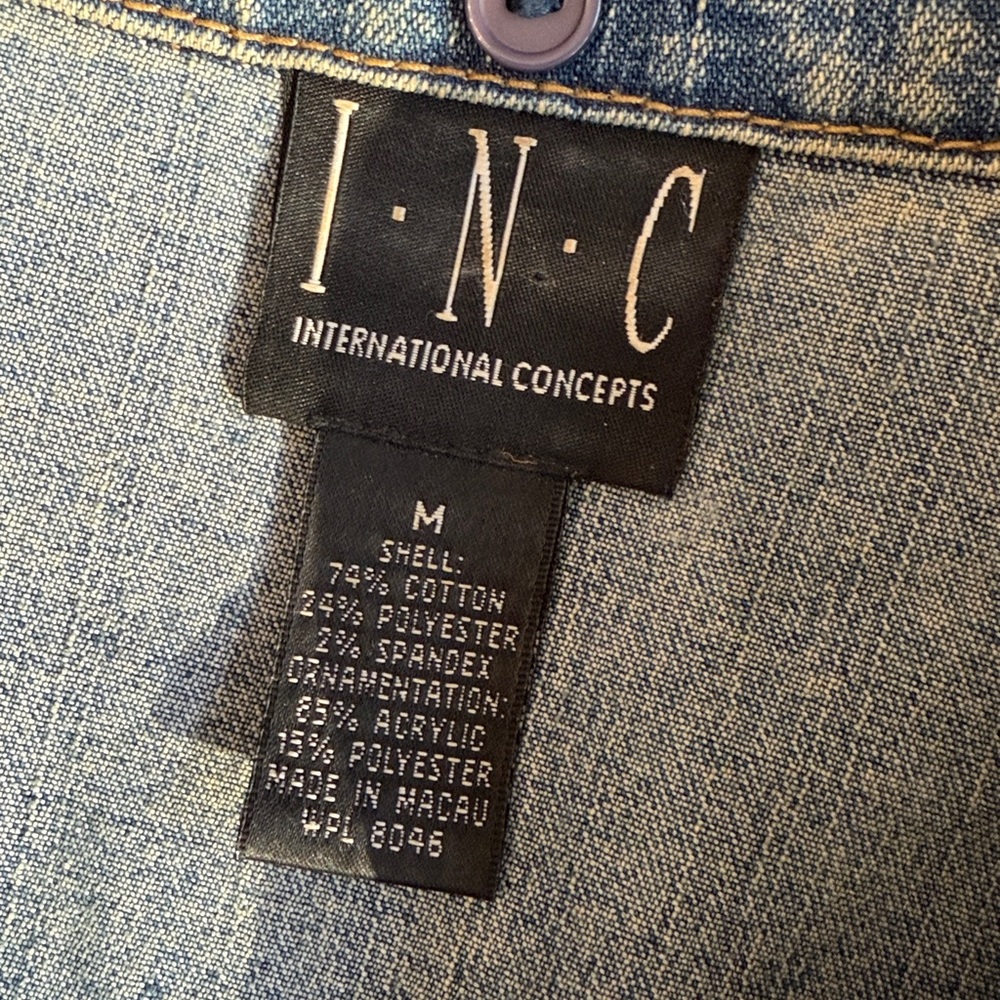 Inc Blue Rhinestone Button Lightweight Denim Jean… - image 5